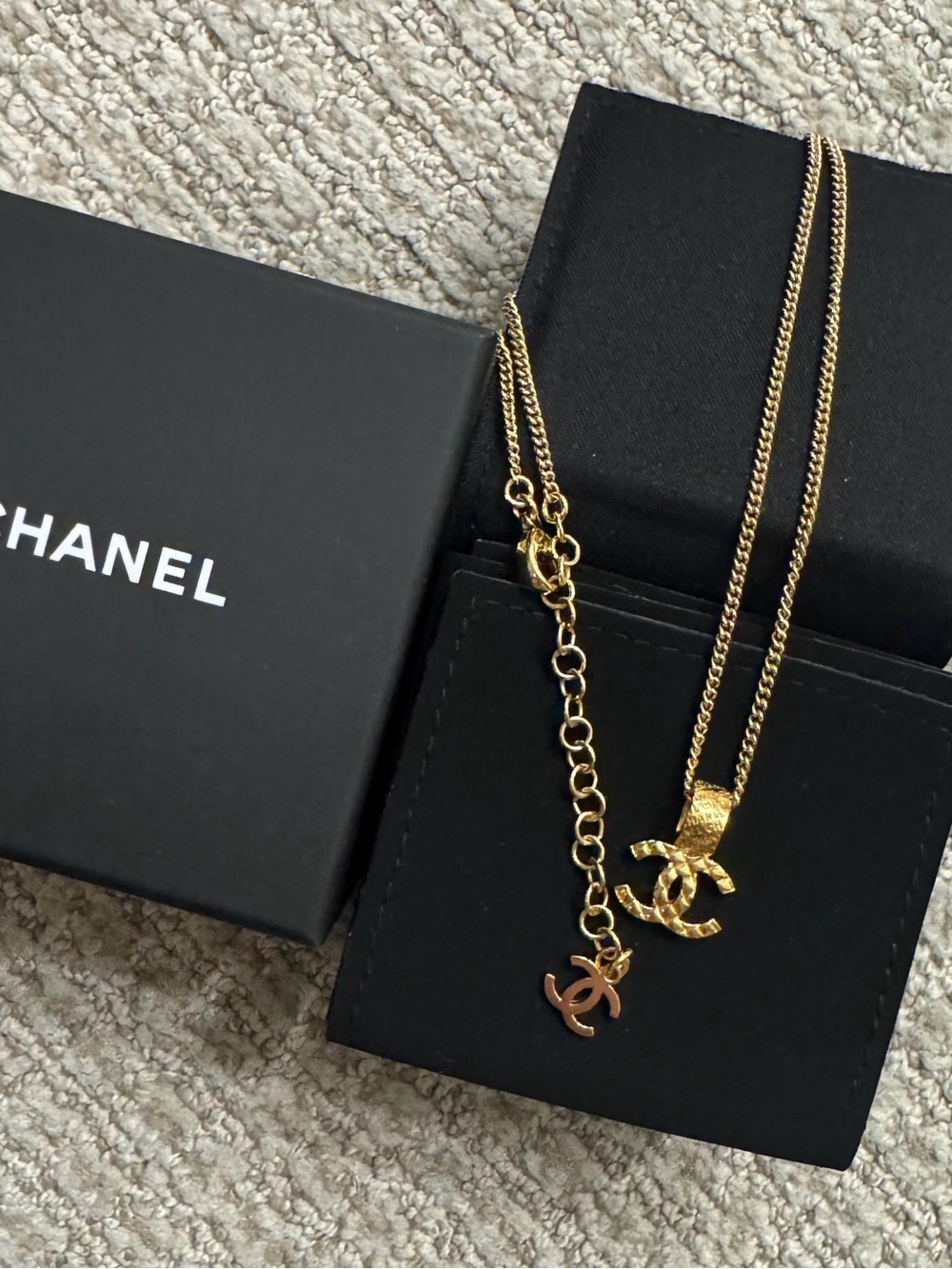 CHANEL Gold-Tone CC Logo Pendant Costume Necklace